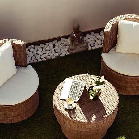 Luxury Designer Penthouse With Private Jacuzzi Apartment Слима Екстериор снимка
